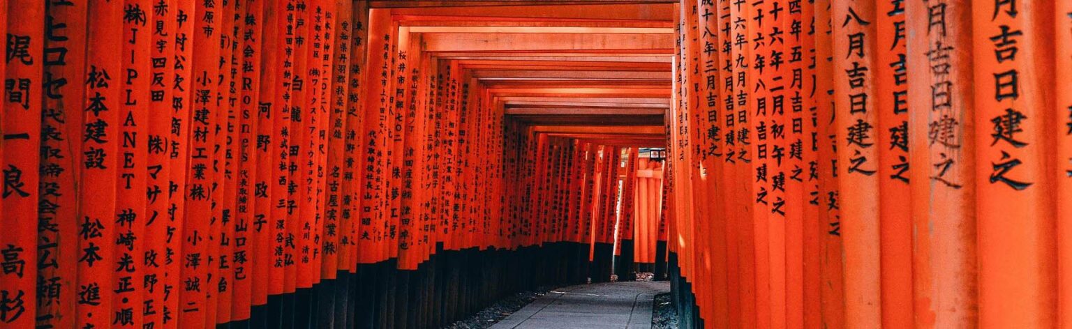 Walking Tour Through The Hidden Streets Of Kyoto Evolved Guide