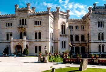Tour e visita guidata del Castello di Miramare di Trieste
