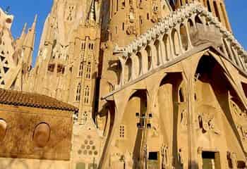 Sagrada Familia Walking Tour
