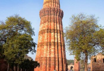 Tour di Qutb Minar, Nuova Delhi