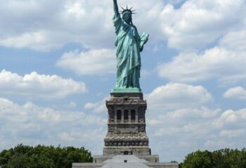 Tour della Statua della Libertà ed Ellis Island, New York