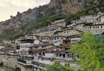 Berat Albania, tour a piedi e visita guidata della città