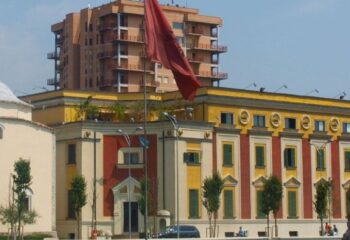 Tirana Albania, tour di un giorno città di Berat da Tirana
